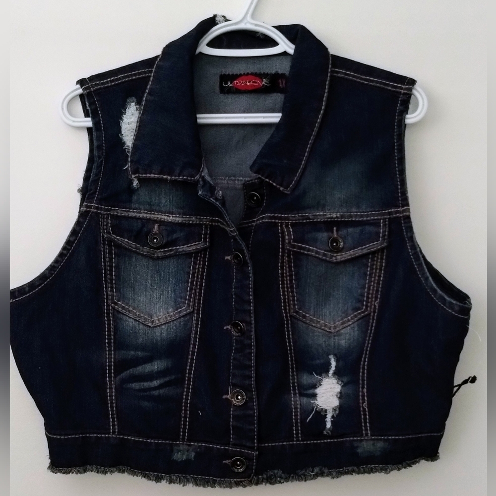 Stylish Black Denim Vest